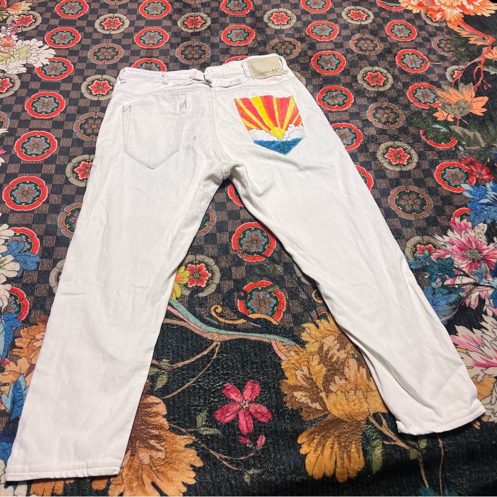 November Maison Off-White Jeans with Subtle Blue spots